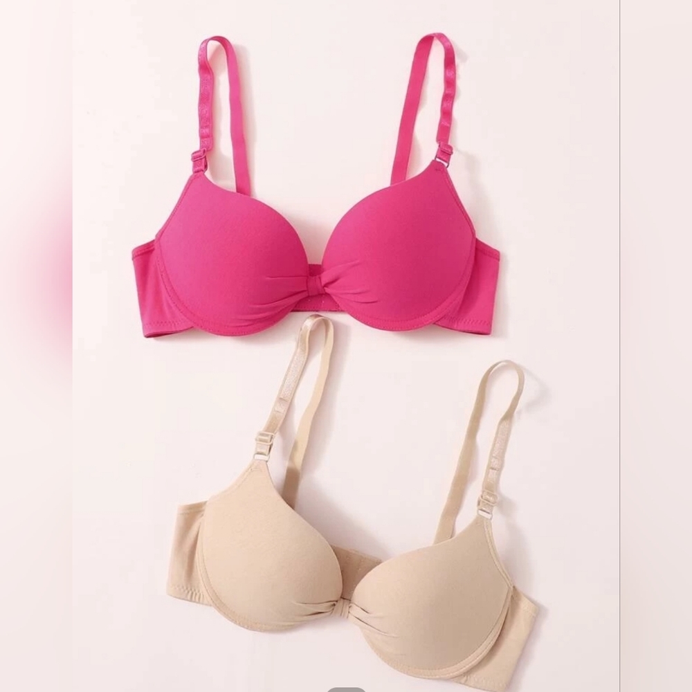 2 Pack Padded Push Up NWOT